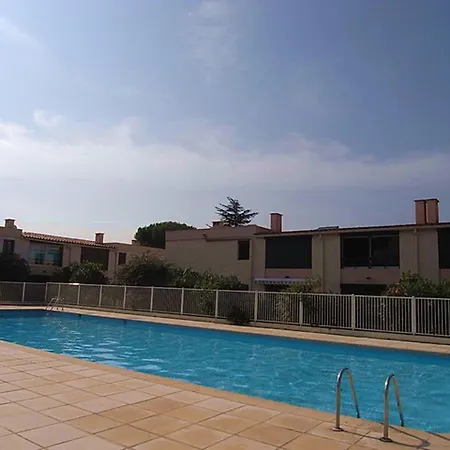 3 Pieces Avec Climatisation, Piscine Et Parking Prive A 500m Des Plages - Fr-1-776-128 Apartman
